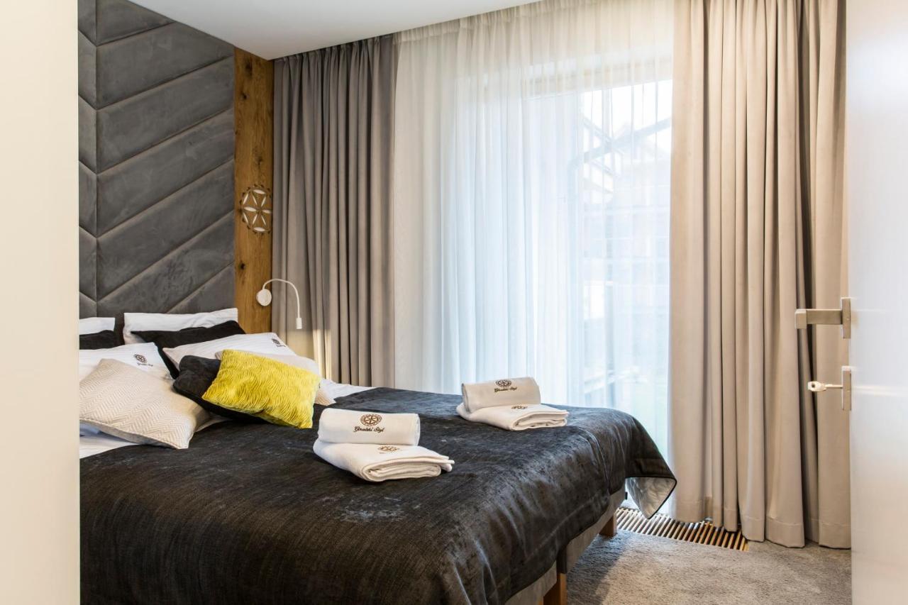 Apartamenty Royal Resort - Basen&Spa ザコパネ エクステリア 写真