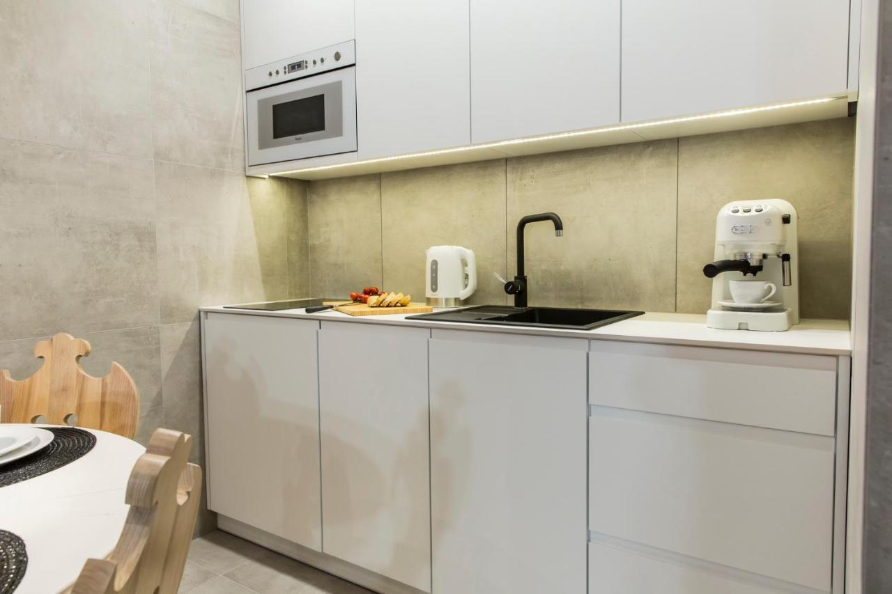 Apartamenty Royal Resort - Basen&Spa ザコパネ エクステリア 写真